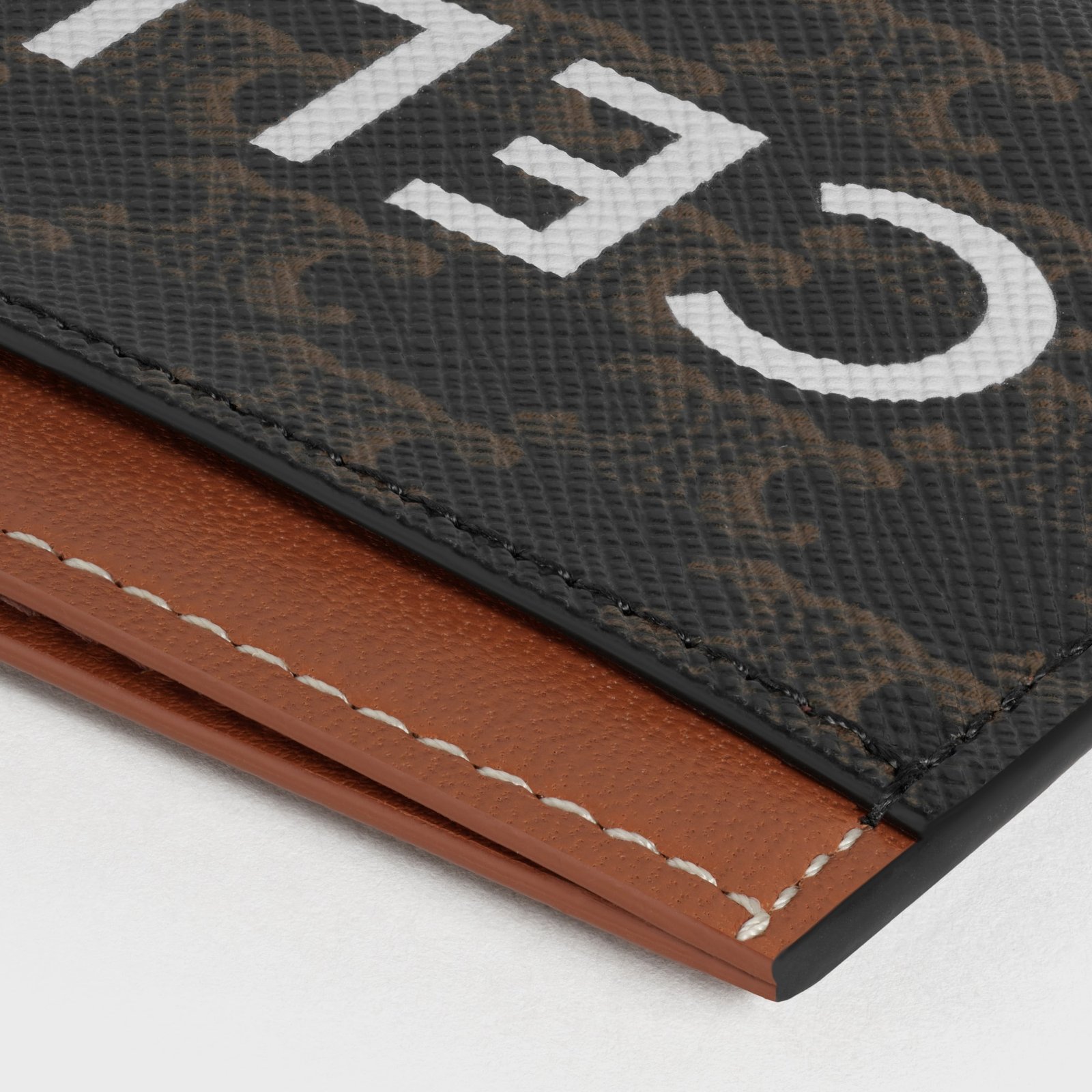 CARD HOLDER IN TRIOMPHE CANVAS WITH CELINE PRINT TAN - Image 4