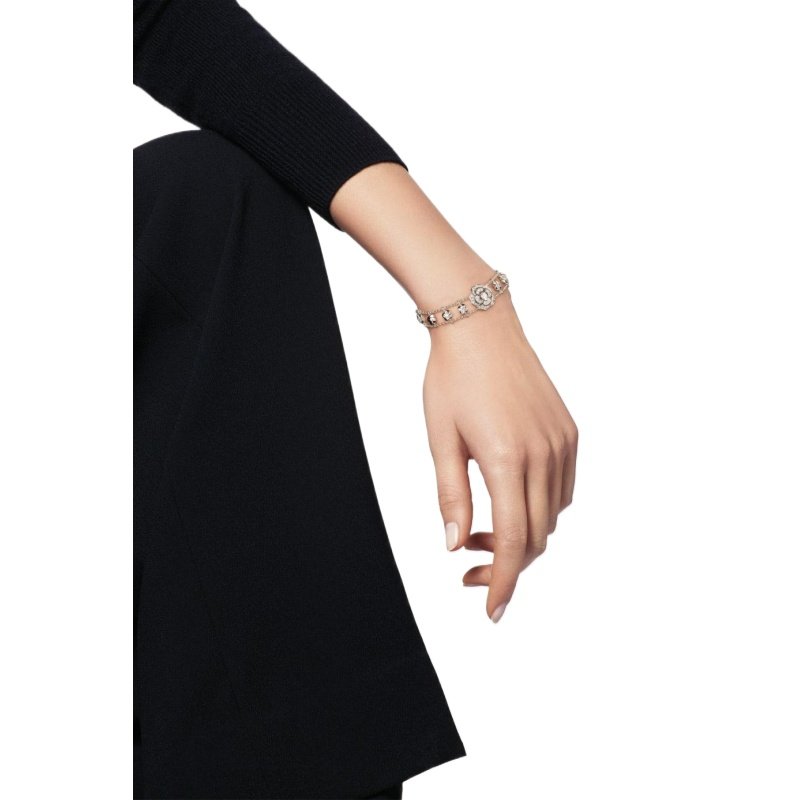 Bouton de Camélia bracelet - Image 4